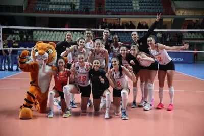 Bir saat bile sürmedi