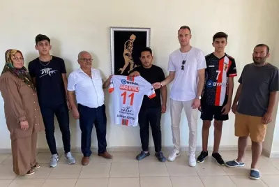 Bir Yiğit Çıkar, Yeniden Umut Verir İlçeye