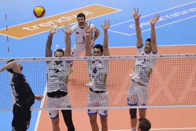 Arkas Spor ilk maçta galip