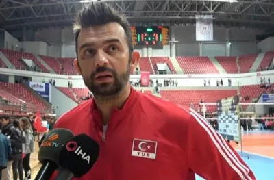 Arslan Ekşi: Altın Ligi’ni kazanacağız