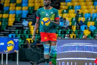 Afrika'nın En İyi Orta Oyuncusu Afyon'da