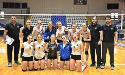 Balıkesir BŞ Belediyespor 2-0'dan geri döndü