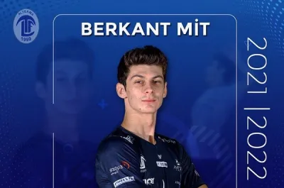 Berkant Mit yuvada kaldı