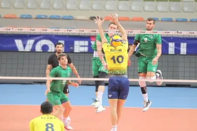 Bursa BŞ Belediyespor, Fenerbahçe'yi yendi