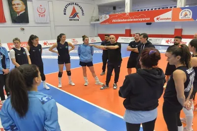 Çukurova'nın Sultanları'nın Antalya kampı devam ediyor