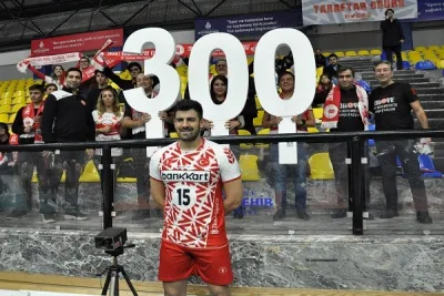 Koray 300.cü maçına çıktı