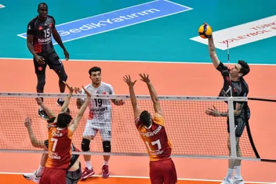 AXA Sigorta Efeler Ligi’nde Play-off 3/4.lük Etabı Başladı