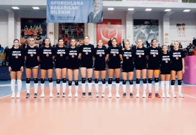 Eczacıbaşı VitrA 3 puanla döndü