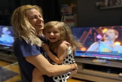 SÖYLEŞİ: The smile of Ali says everything ! - Ali'nin gülüşü her şeyi söylüyor!