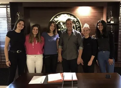 Yeşilyurt'tan beşi bir yerde