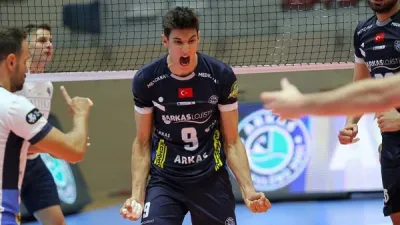 Efe Mandıracı'nın sakatlık durumu belli oldu