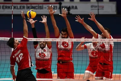 Erkeklerde Sezonun İlk Kupası 11 yıl sonra Ziraat Bankkart'ın