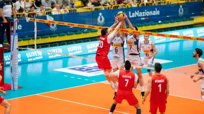 Efelerin İtalya Kampı Sona Erdi