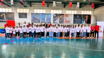 Fabrika Voleybol Derik'te