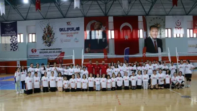 Fabrika Voleybol Gümüşhane'de