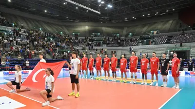 Filenin Efeleri FIPAV Cup'taki 2. maçta Hollanda'ya 3-1 yenildi