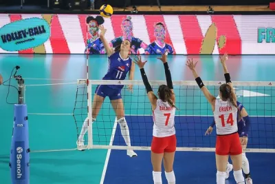 Filenin Sultanları Fransa'yı 2. maçta da 3-1 yendi