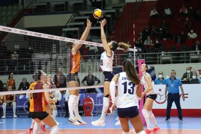 PTT, İstanbul'dan 3 puanla döndü