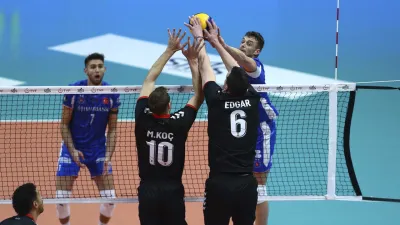 SMS Grup Efeler Ligi’nde 4.Hafta Sona Erdi