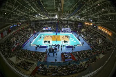 Ziraat Bankkart Tamam, Halkbank Devam demek için sahaya çıkıyor