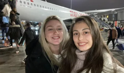 Hilal Şanlı ve Aslı Koçoğlu, Partizani'de