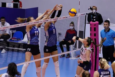 Fenerbahçe Opet'ten Sarıyer'e 1 Set