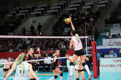 VakıfBank yeni yıla galibiyetle başladı