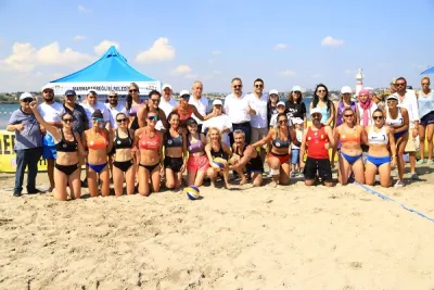 Marmaraereğlisi Plaj Voleybolu Şenliği Büyüledi