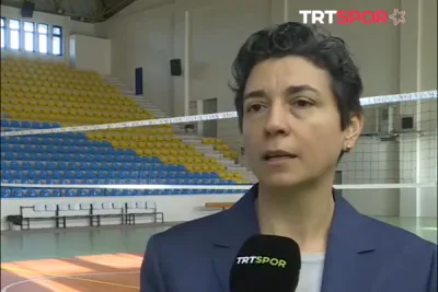 VİDEO HABER: Nurper Özbar: 'İnşallah finali Türkiye oynar, biz başka maçları yönetmeye razıyız