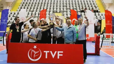TVF Oturarak Voleybol Süper Ligi'nde Şampiyon Karadeniz Ereğli Belediye SK