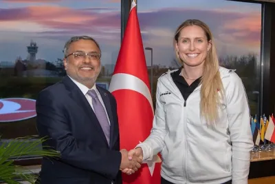 Madison Kingdon Rishel ile devam