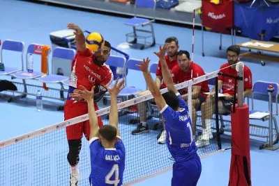 Bursa TSYD Voleybol Turnuvası'nda ilk gün tamamlandı
