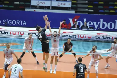 AXA Sigorta Efeler Ligi’nde ilk 4 sıra netleşti