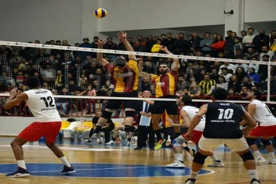 AXA Sigorta Efeler Ligi Ligi’nde 4 Karşılaşma daha oynandı