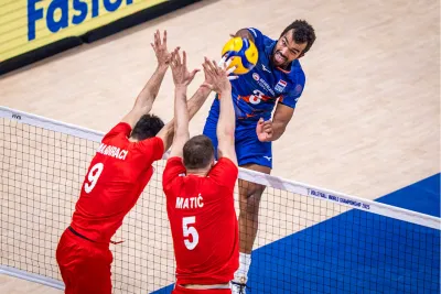 Dünya Şampiyonası'nda Türkiye Hollanda'yı 3-1 yendi tarih yazdı