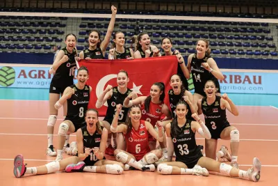 Avrupa Şampiyonası'nda Slovenya'ya set vermedik