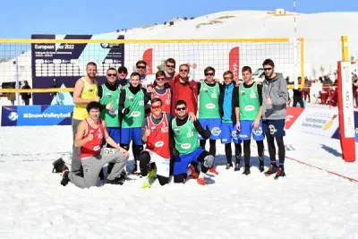 K. Maraş'ta Rus ve Ukraynalı Sporculardan Kardeşlik Pozu