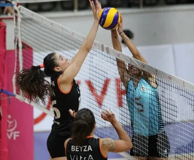 Eczacıbaşı VitrA 3-0'la başladı