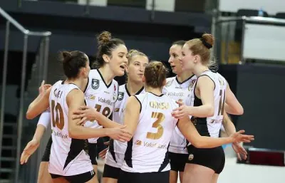İkinci yarı Finalist VakıfBank