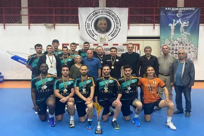 Kuzey Kıbrıs'ta şampiyon Vakıflar ve Doğu Akdeniz Üniversitesi