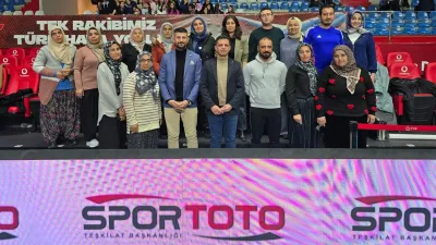 Burhan Felek Voleybol Salonu'nun Özel Misafirleri: Anadolu Sultanları