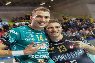 Gülüşün dünyayı değiştirsin. Dünyanın gülüşünü değiştirmesine izin verme!