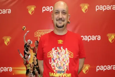 papara Göztepe şampiyon antrenörünü bırakmadı