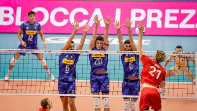 Avrupa Voleybol Şampiyonası'nda Danimarka'yı 3-0 Yenen İtalya Çeyrek Finalde Finlandiya'nın Rakibi Oldu