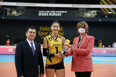 İlk hedefimiz grubumuzu lider tamamlamak ve bu yolda ilerliyoruz