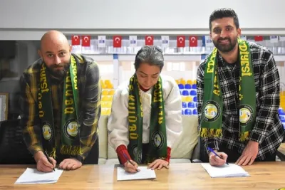 Can Dehrioğlu imzaladı