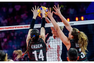 Sultanların Polonya Maçının Tamamı