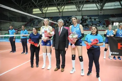 Fenerbahçe OPET PTT'ye set vermedi