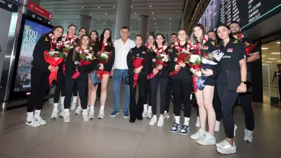 Dünya İkincisi U17 Kız Voleybol Milli Takımı Yurda Döndü
