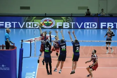 Fenerbahçe İnegöl'ü set vermeden yendi